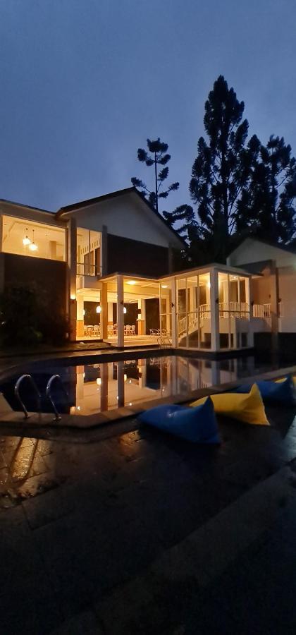 Villa Aurora チサルア エクステリア 写真