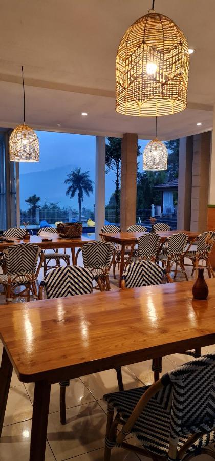 Villa Aurora チサルア エクステリア 写真