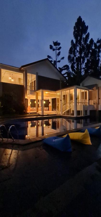 Villa Aurora チサルア エクステリア 写真